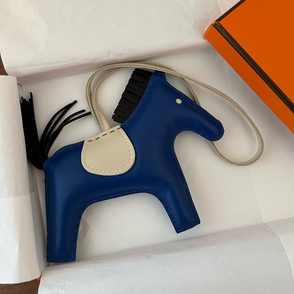 Hermes Rodeo M horse NWB